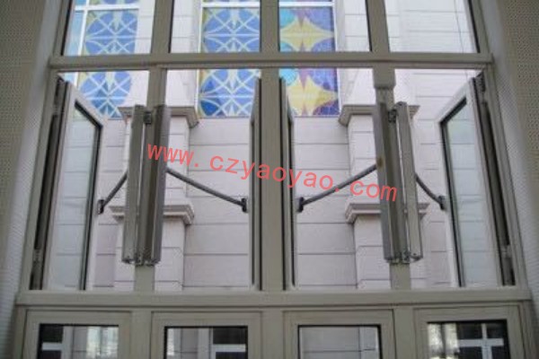 電動(dòng)開窗器能在平開窗上使用嗎？
