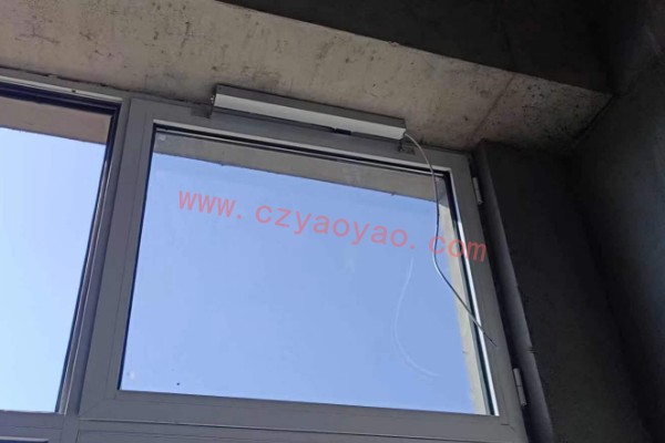 電動開窗器應(yīng)用在不同的窗型上面
